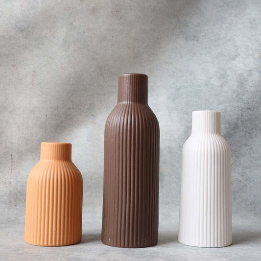 Ribbed 3-Piece Ceramic Vase Set By Satguru's