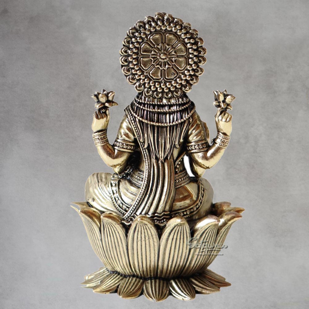 Goddess Lakshmi on Lotus By Satguru's