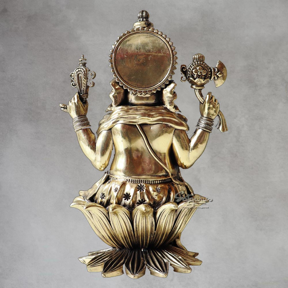 Lord Ganesha on Lotus By Satguru's