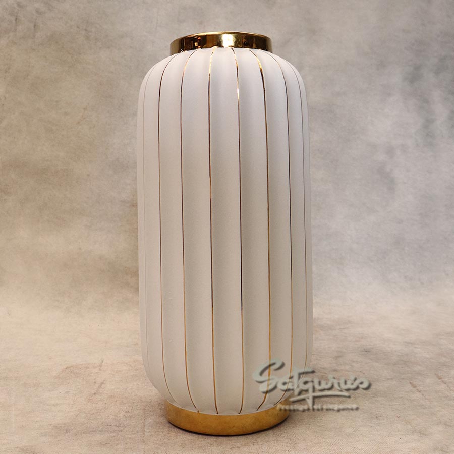 Big White Ribbed Ceramic Vase By Satguru's