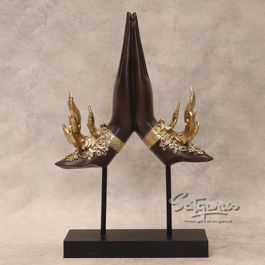Divine Blessing Mudra Figurine By Satguru's
