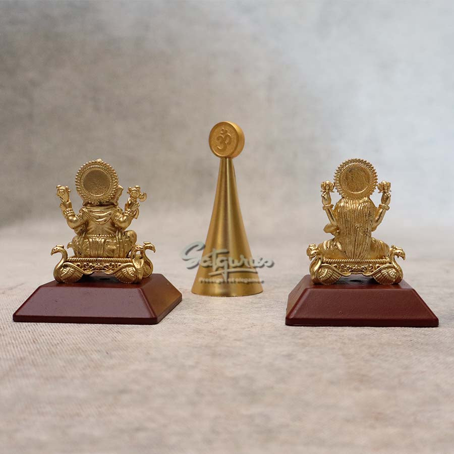 Ganesh Laxmi With Bell By Satguru's