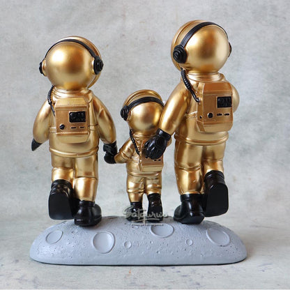 Golden Astronaut Family By Satguru's