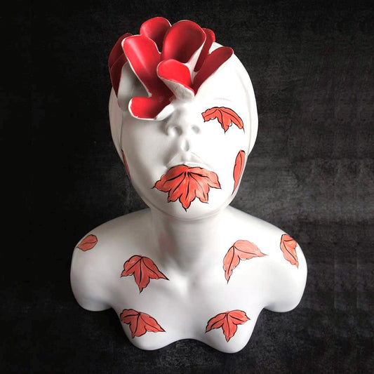 Lady Bust Holding Flower - by Satgurus