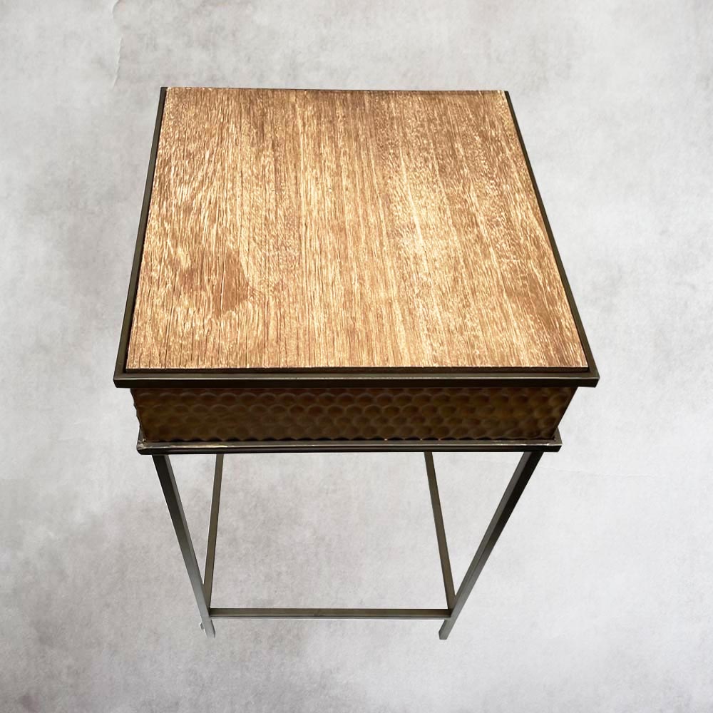 wooden-top-side-stool-by-satgurus