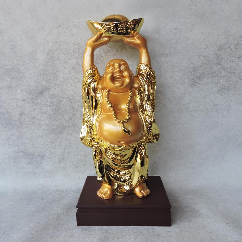Laughing Buddha With Ingot On Hand by Satgurus