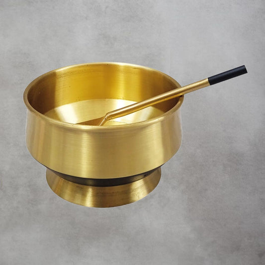 Oro Brass Dessert Bowl With Spoon by Satgurus