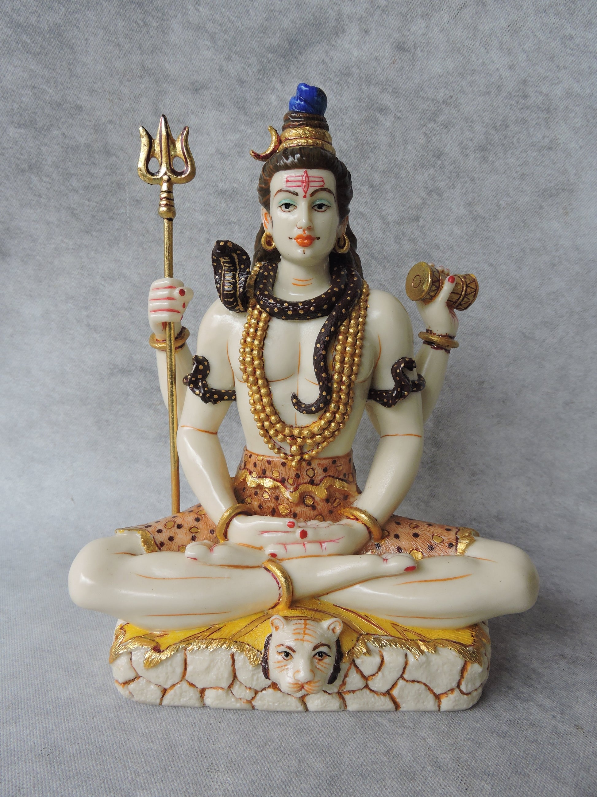 Shiva Sitting In White Finish by Satgurus