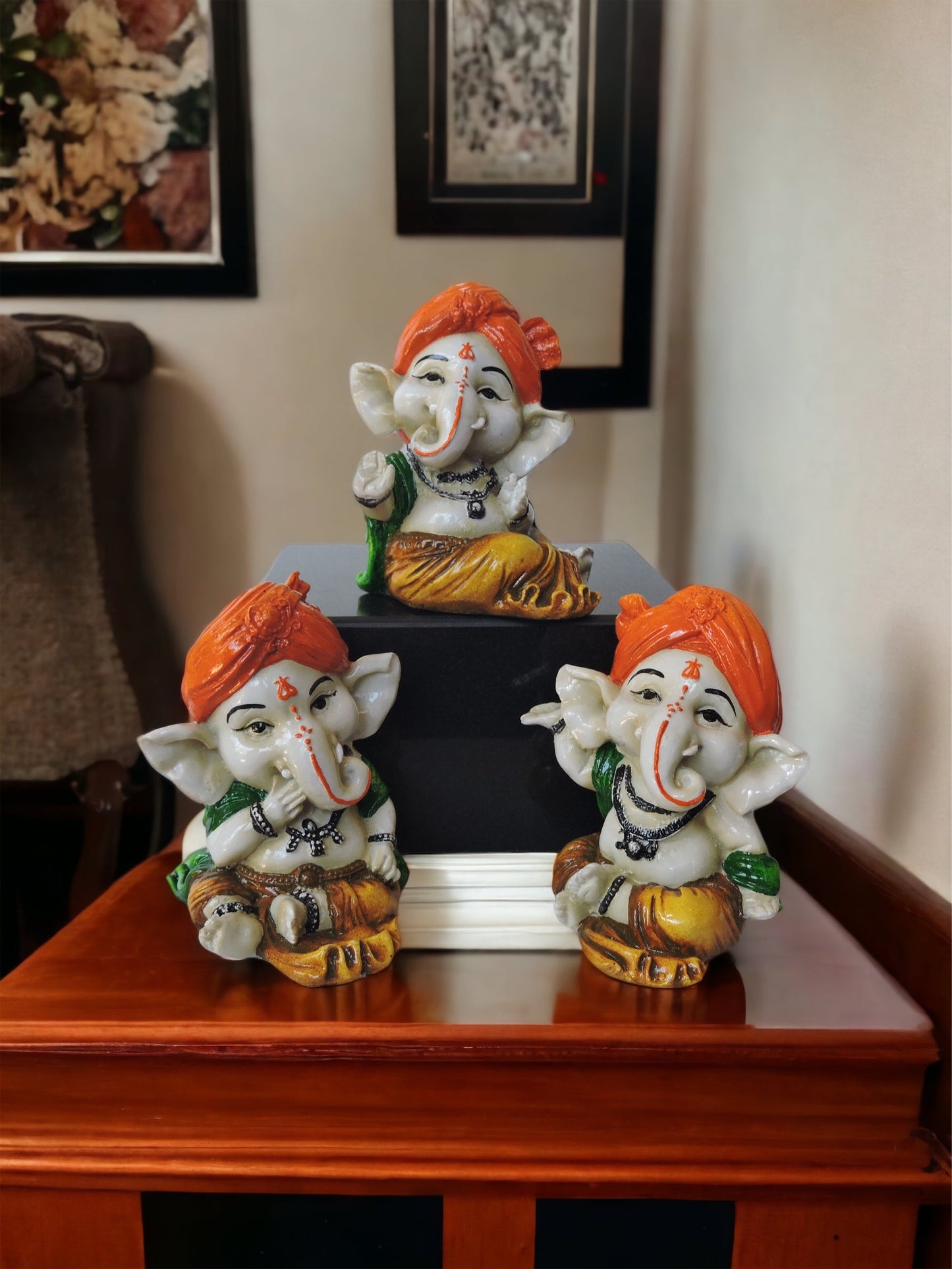 Feta Ganesh Set Of 3 by Satgurus