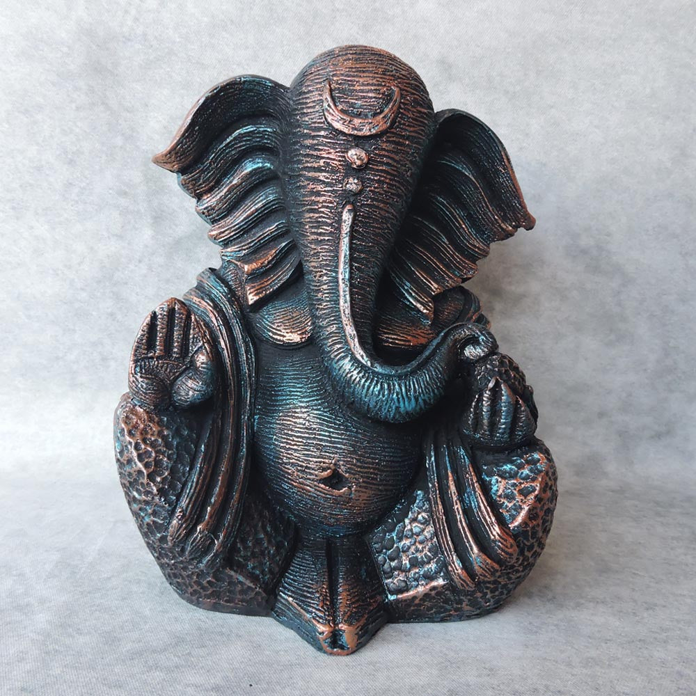 Muktidaya Ganesha by Satgurus