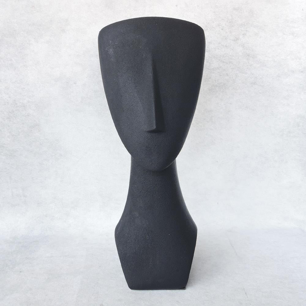 Cycladic Art / Black by Satgurus