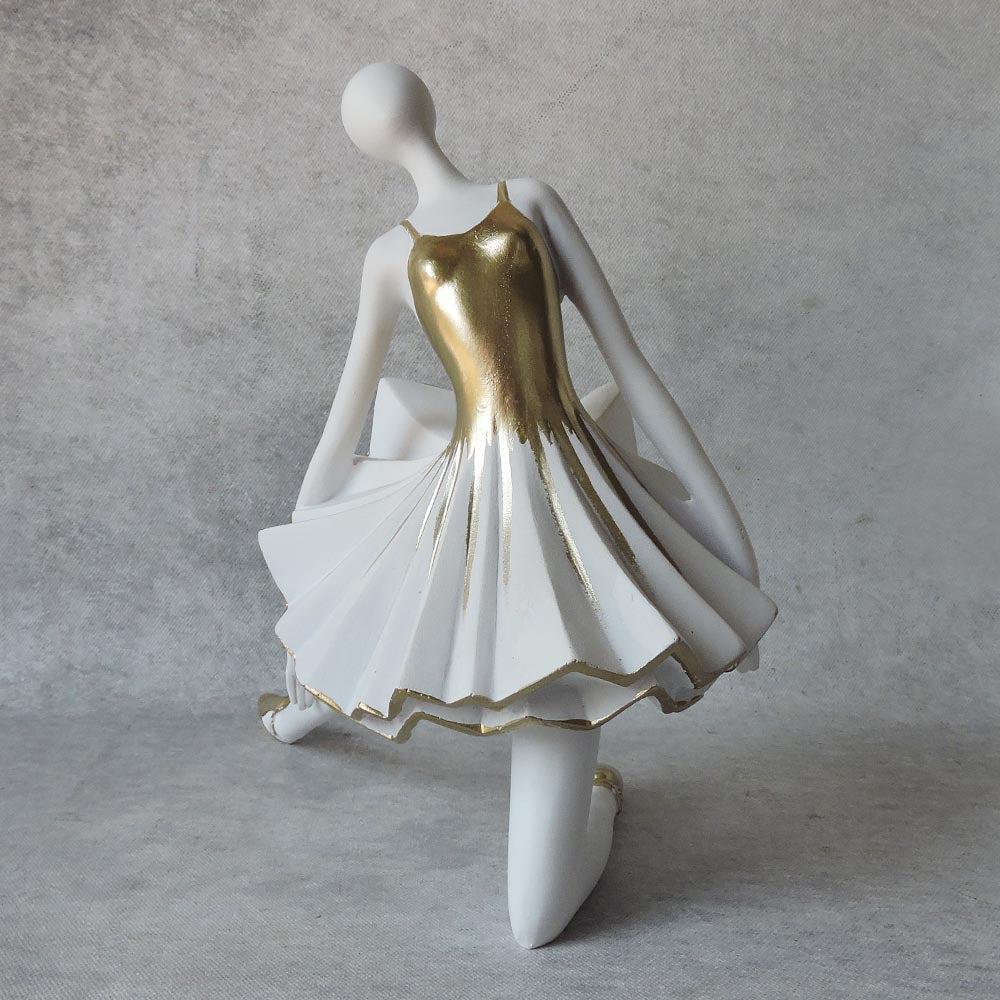 Ballerina Girl Figure 3 by Satgurus